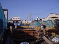 基礎工事中