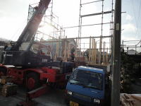 建て方作業中
